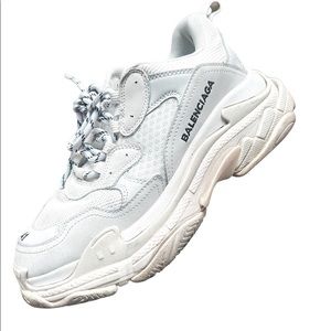 BALENCIAGA Triple S Sneaker 8/41